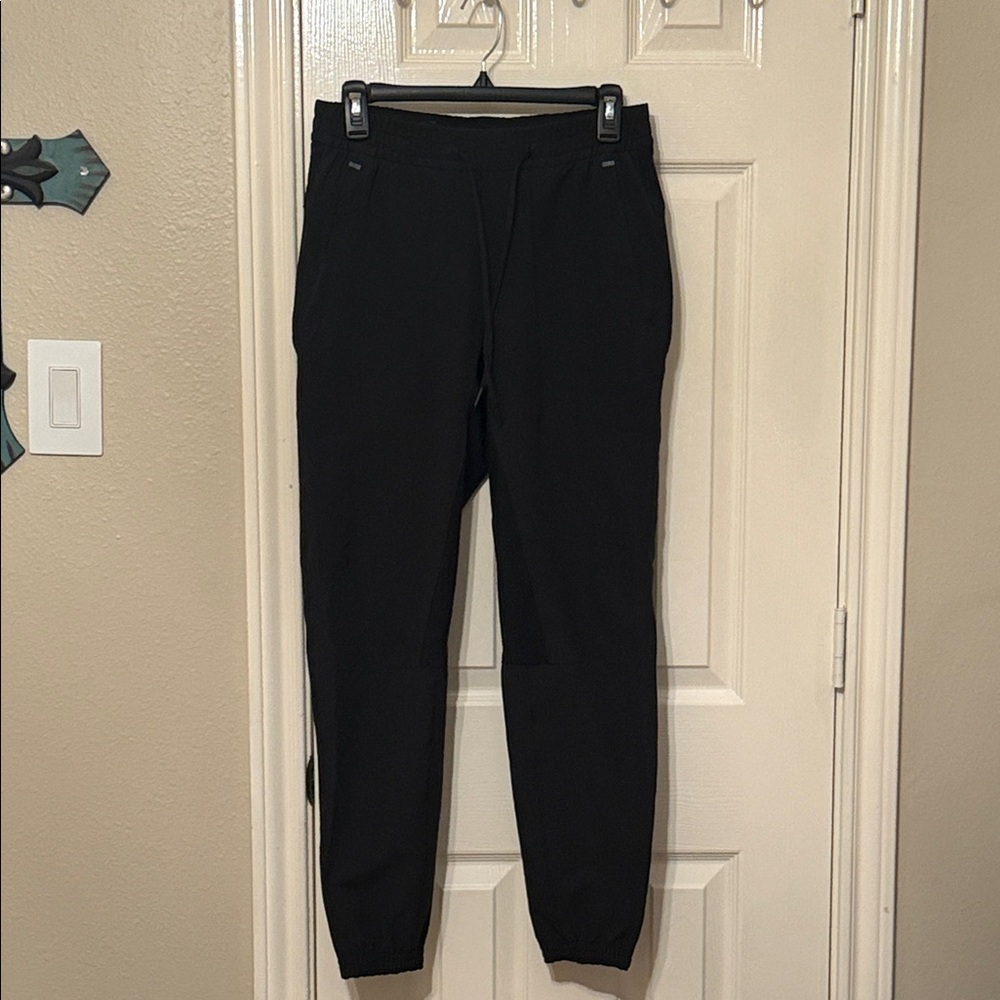Lululemon License To Train Jogger - Picture 2 of 6